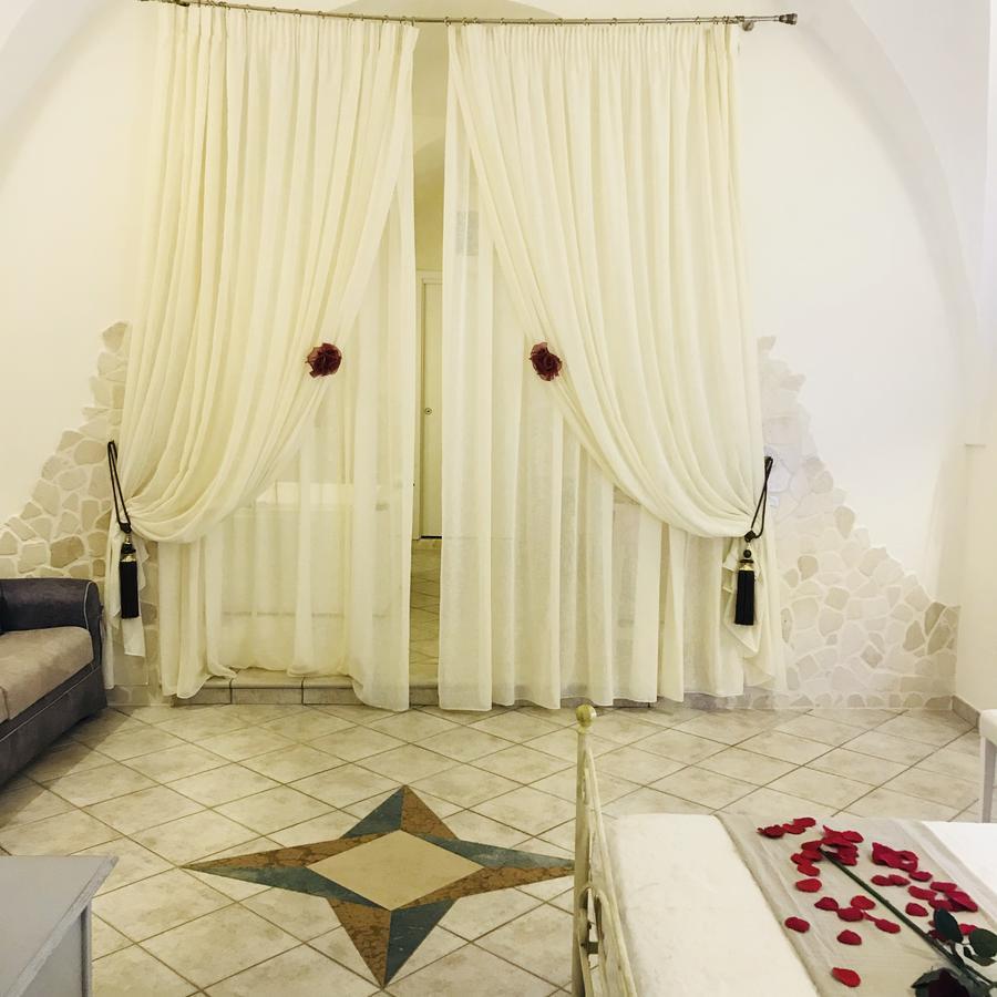 26 Suite Home Ostuni Extérieur photo