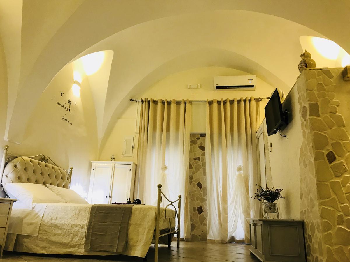26 Suite Home Ostuni Extérieur photo