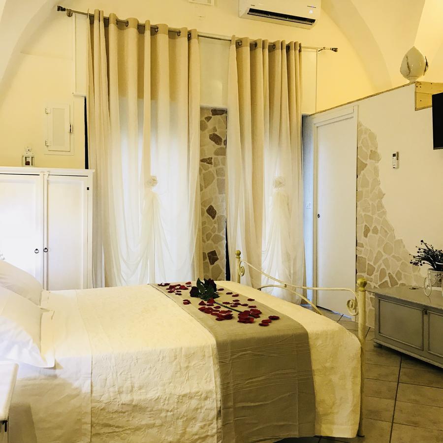 26 Suite Home Ostuni Extérieur photo