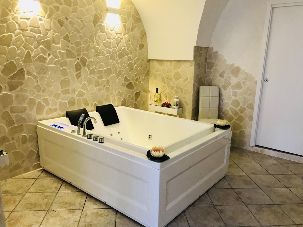 26 Suite Home Ostuni Extérieur photo